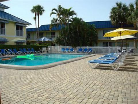 Naples Courtyard Inn  03.[1]